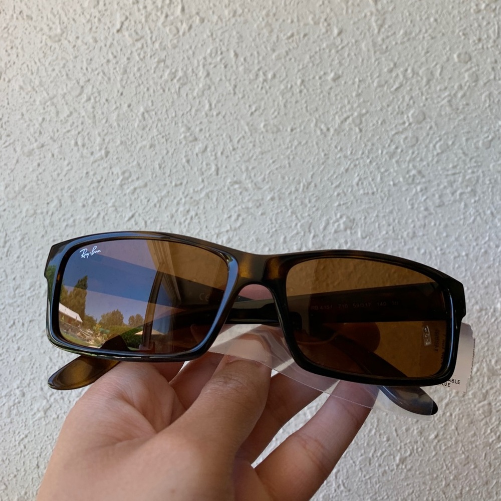 Ray-Bans sunglasses